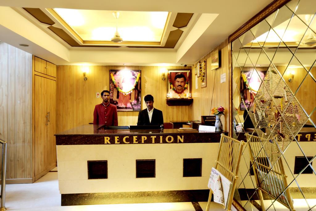 Hotel Sitara Residency Hajdarabad Zewnętrze zdjęcie