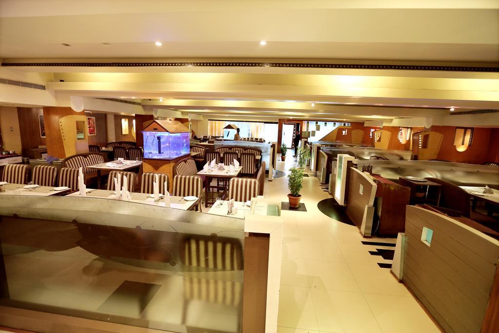 Hotel Sitara Residency Hajdarabad Zewnętrze zdjęcie