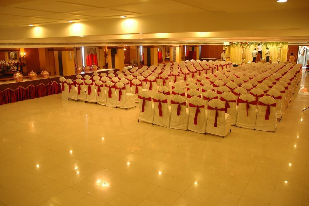 Hotel Sitara Residency Hajdarabad Zewnętrze zdjęcie