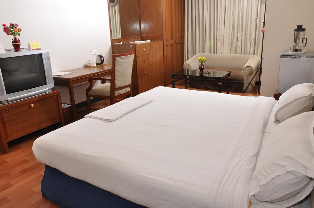 Hotel Sitara Residency Hajdarabad Pokój zdjęcie