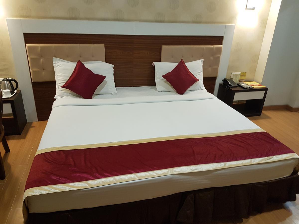 Hotel Sitara Residency Hajdarabad Zewnętrze zdjęcie